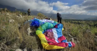 parapendio castrovillari morto